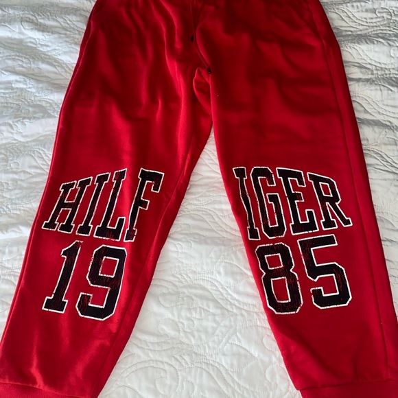 Tommy Hilfiger Red Sweatpants size XL new - Picture 2 of 7